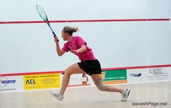 Linda Hrúziková squash