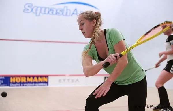 Denisa Pelešková squash