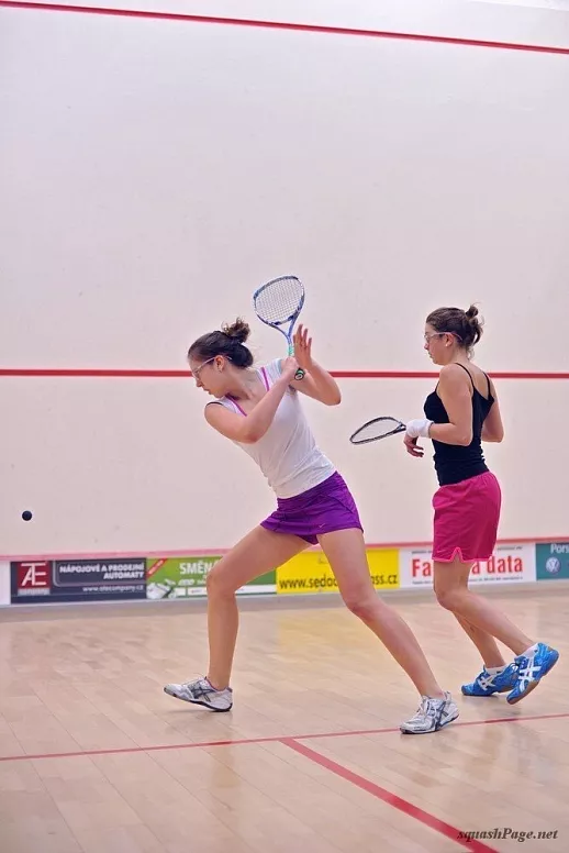 Holinková Karolína squash